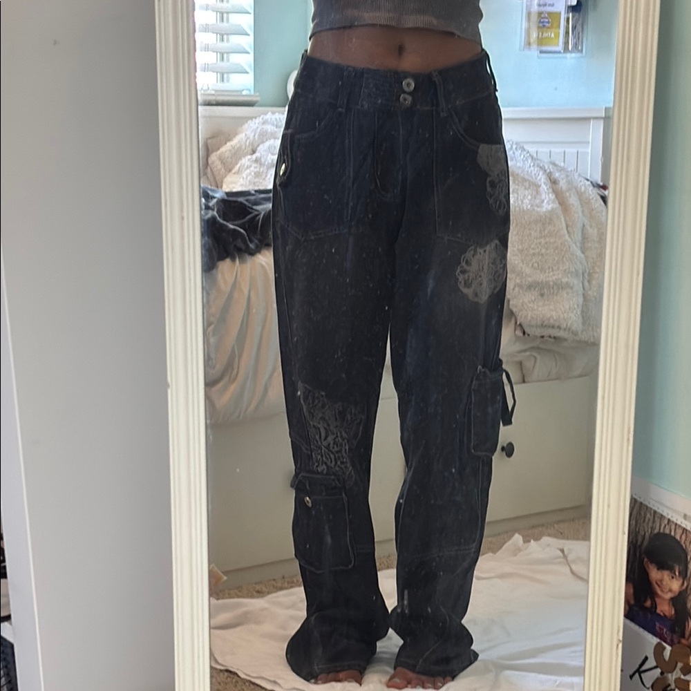 Stylish Black Cargo Jeans